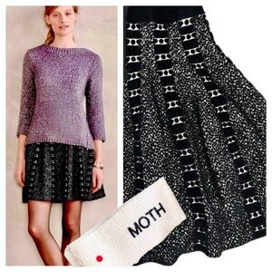 MOTH by Anthropologie Black & White Chenille Jacquard Knit Skater Skirt size S